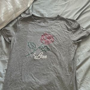 Aeropostale tshirt